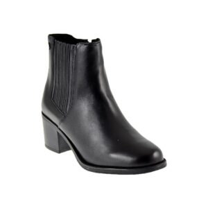 Μποτίνια Caprice -