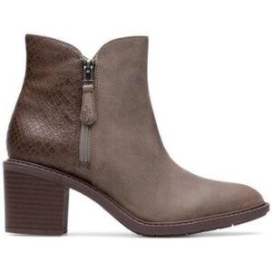 Μποτίνια Clarks -