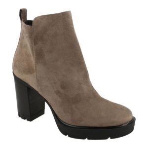 Μποτίνια Janet Sport -