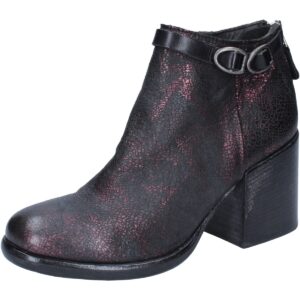 Μποτίνια Moma BY909